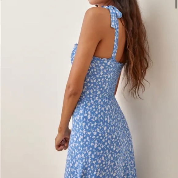 NWT Reformation Nikita Dress in Marie color - Picture 3 of 10